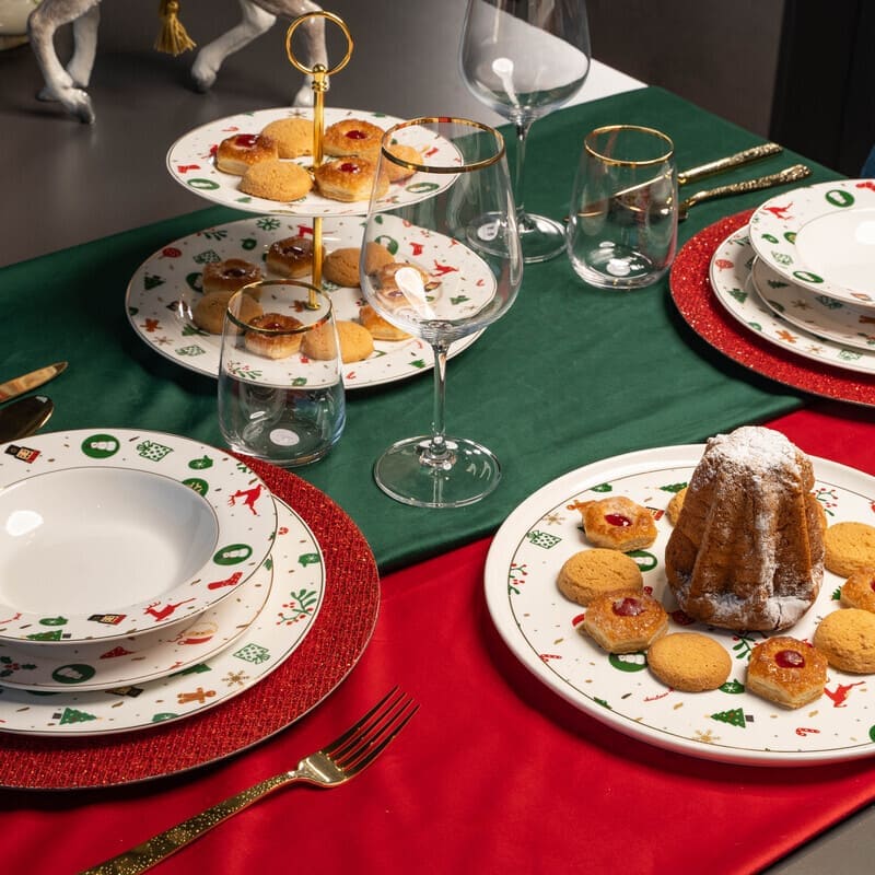 FANTASIA DEL NATALE ALZATA DOLCI