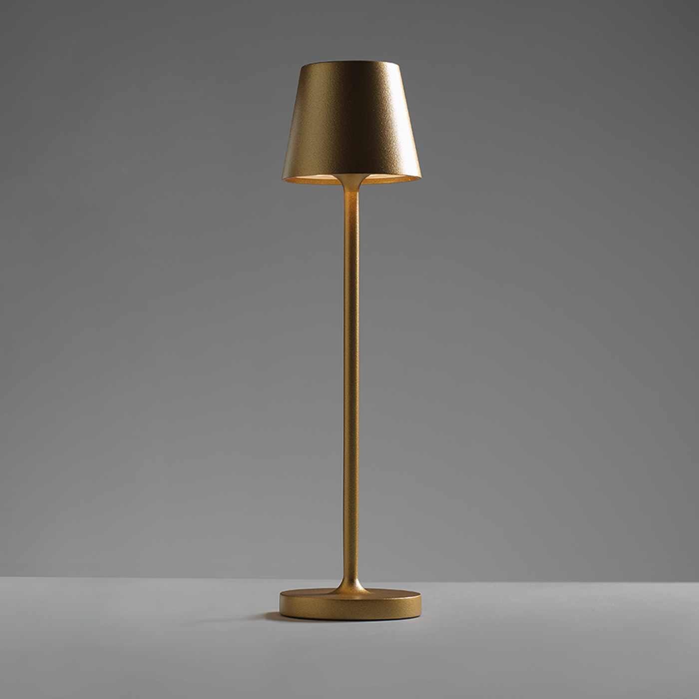 LAMPADA LED RICARICABILE ORO "MICRO"