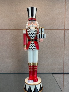 SCHIACCIANOCI ELEGANT CON REGALO CM.37